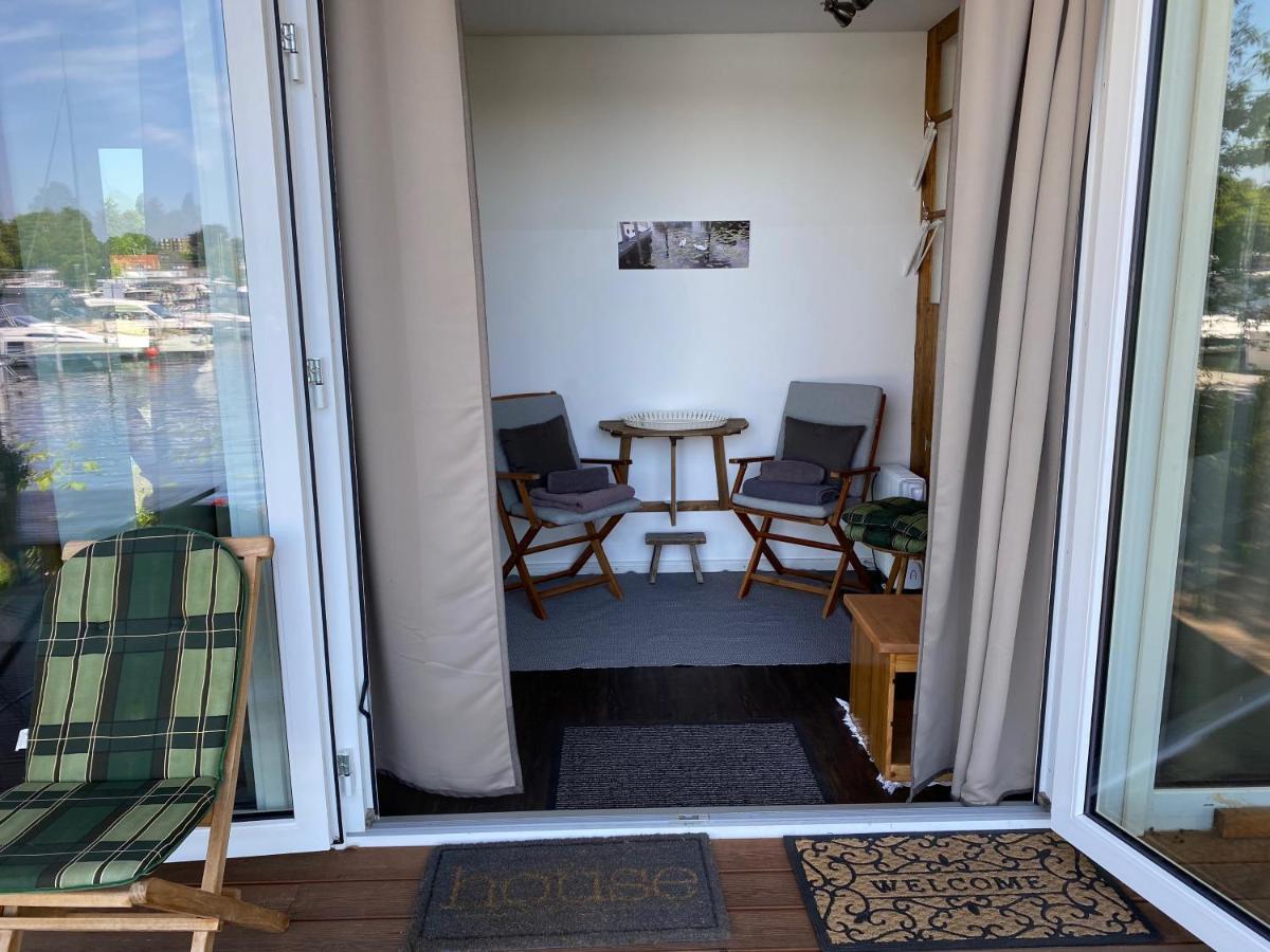 Tiny House Oder Ferienwohnung Auf Der Sunset Marina ベルリン エクステリア 写真