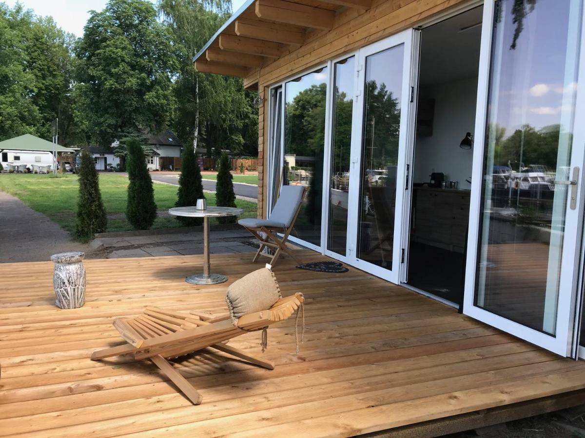 Tiny House Oder Ferienwohnung Auf Der Sunset Marina ベルリン エクステリア 写真