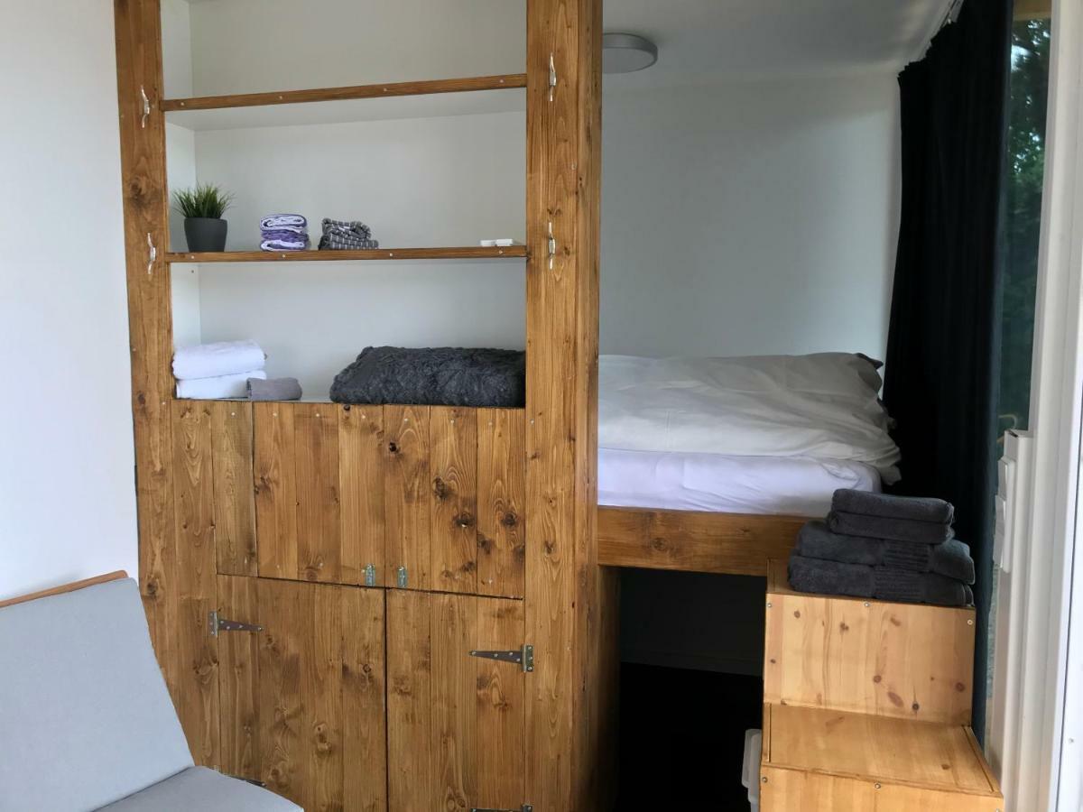 Tiny House Oder Ferienwohnung Auf Der Sunset Marina ベルリン エクステリア 写真